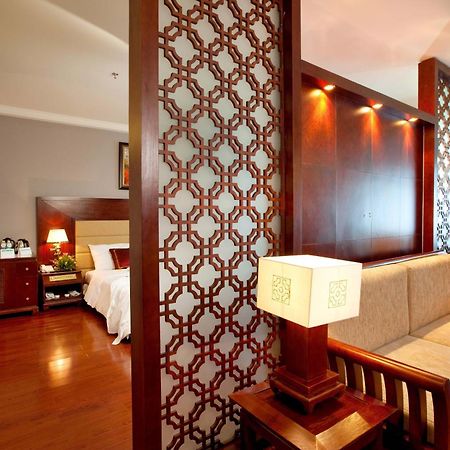 Majestic Mong Cai Hotel חדר תמונה